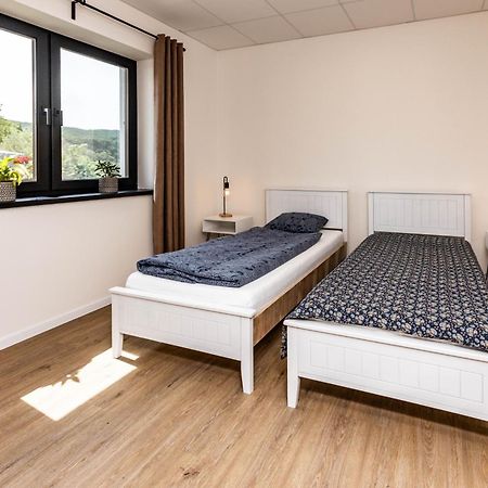 Sunny Apartment With Free Parking Zvolen Extérieur photo